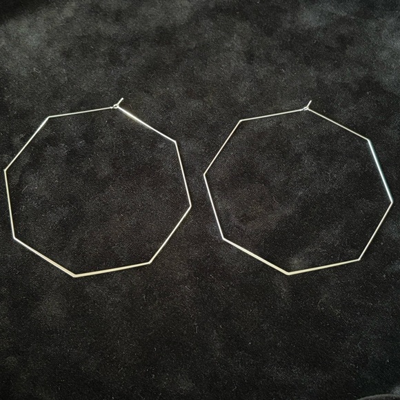 FOREVER 21 Large Thin Silver Octagon Dangly Dangle Hoop Earrings - Picture 1 of 7